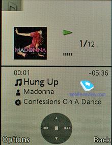 Sony Ericsson C902 camera phone MP3 music interface