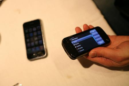 Nokia N97 compared with iPhone