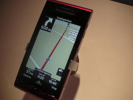 Sony Ericsson Satio showing GPS navigation