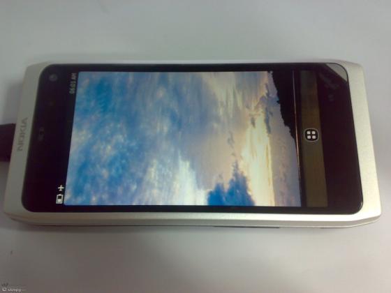Nokia N9 Meego phone