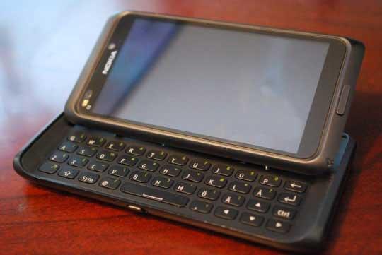 Nokia E7 smartphone