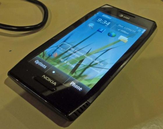 Nokia X7-00