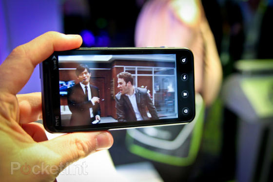 HTC Evo 3D showing video