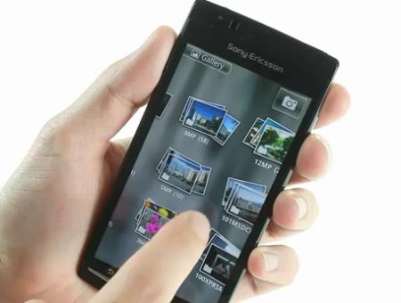 Sony Ericsson Xperia Arc showing gallery