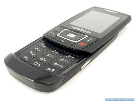 Samsung D900 mobile phone