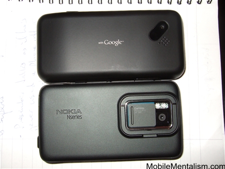 Nokia N900 and T-Mobile G1 from the back