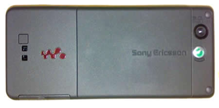 Sony Ericsson Ai or W880i mobile phone - back